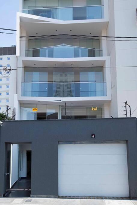 Apartment Mla Apartments - Larcomar *